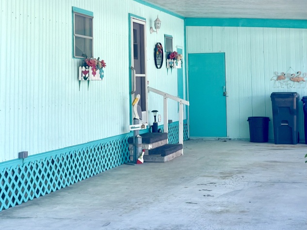 1030 Royal Palm Way, Ellenton, Florida 34222, 2 Bedrooms Bedrooms, ,2 BathroomsBathrooms,55-Plus Mobile Home,For Sale,Royal Palm Way,4570