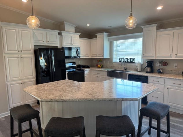 7065 Bartlett Ct, Ellenton, Florida 34222, 3 Bedrooms Bedrooms, ,2 BathroomsBathrooms,55-Plus Mobile Home,For Sale,Bartlett Ct,4571