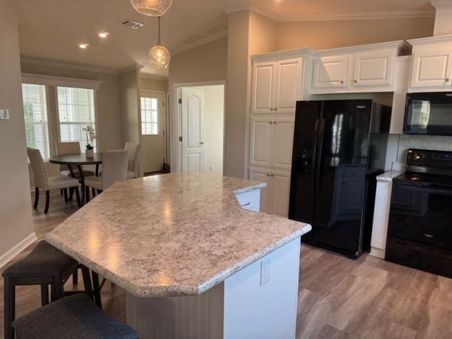 7065 Bartlett Ct, Ellenton, Florida 34222, 3 Bedrooms Bedrooms, ,2 BathroomsBathrooms,55-Plus Mobile Home,For Sale,Bartlett Ct,4571