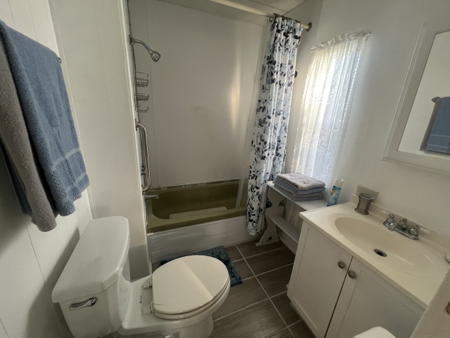 69 Colony Drive N, Ellenton, Florida 34222, 2 Bedrooms Bedrooms, ,1 BathroomBathrooms,55-Plus Mobile Home,For Sale,Colony Drive N,4576