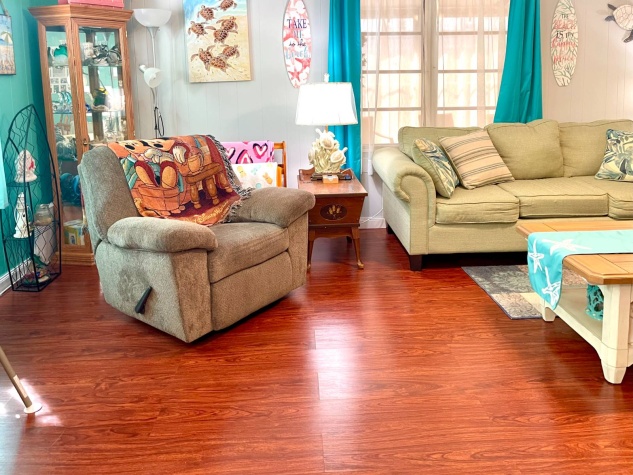 1030 Royal Palm Way, Ellenton, Florida 34222, 2 Bedrooms Bedrooms, ,2 BathroomsBathrooms,55-Plus Mobile Home,For Sale,Royal Palm Way,4582