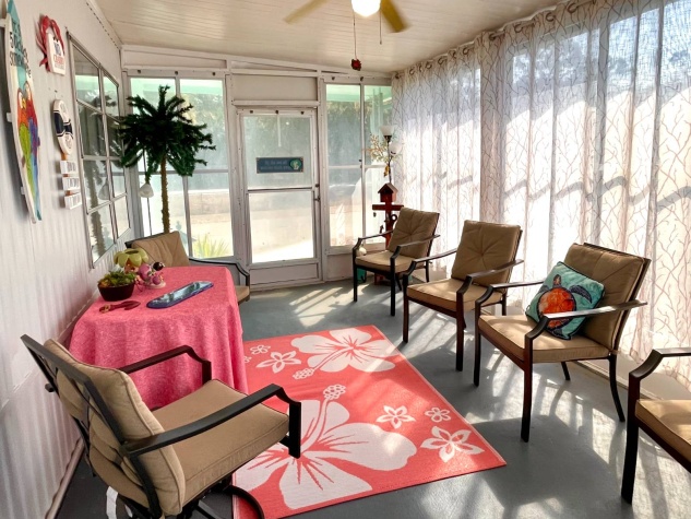 1030 Royal Palm Way, Ellenton, Florida 34222, 2 Bedrooms Bedrooms, ,2 BathroomsBathrooms,55-Plus Mobile Home,For Sale,Royal Palm Way,4582