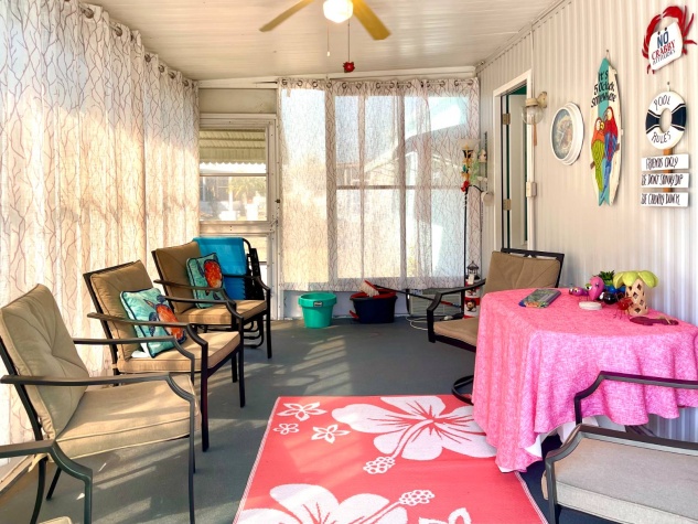 1030 Royal Palm Way, Ellenton, Florida 34222, 2 Bedrooms Bedrooms, ,2 BathroomsBathrooms,55-Plus Mobile Home,For Sale,Royal Palm Way,4582