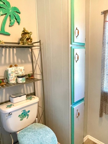 1030 Royal Palm Way, Ellenton, Florida 34222, 2 Bedrooms Bedrooms, ,2 BathroomsBathrooms,55-Plus Mobile Home,For Sale,Royal Palm Way,4582