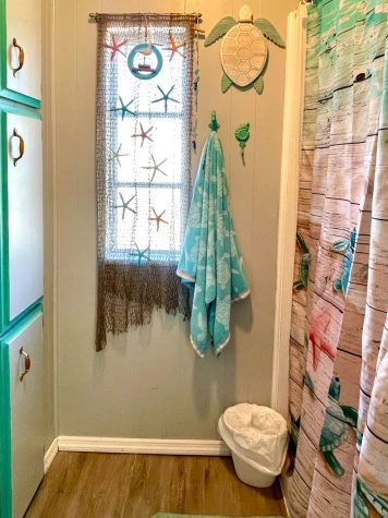 1030 Royal Palm Way, Ellenton, Florida 34222, 2 Bedrooms Bedrooms, ,2 BathroomsBathrooms,55-Plus Mobile Home,For Sale,Royal Palm Way,4582