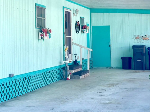 1030 Royal Palm Way, Ellenton, Florida 34222, 2 Bedrooms Bedrooms, ,2 BathroomsBathrooms,55-Plus Mobile Home,For Sale,Royal Palm Way,4582