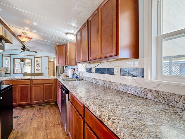 1423 Tennessee Ave, Frostproof, Florida 33843, 2 Bedrooms Bedrooms, ,2 BathroomsBathrooms,55-Plus Mobile Home,For Sale,Tennessee Ave,4583