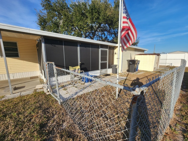 1219 51st Avenue East, Lot 24, Bradenton, Florida 34203, 2 Bedrooms Bedrooms, ,2 BathroomsBathrooms,55-Plus Mobile Home,For Sale,51st Avenue East, Lot 24,4587