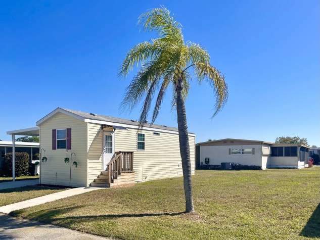 495 Sandalwood Lane, Ellenton, Florida 34222, 1 Bedroom Bedrooms, ,1 BathroomBathrooms,55-Plus Mobile Home,For Sale,Sandalwood Lane,4593