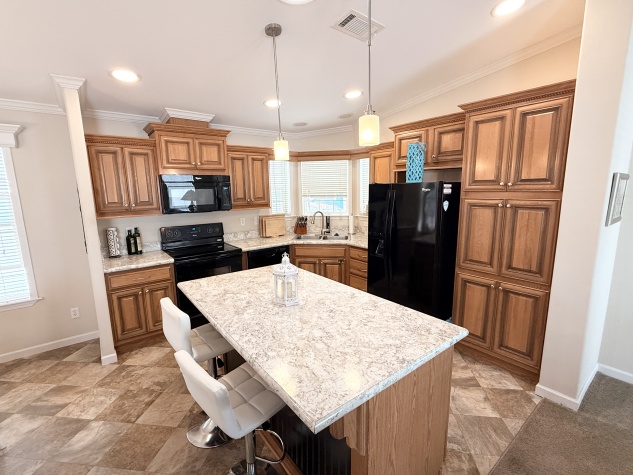 510 Poinsettia Dr, Largo, Florida 33770, 2 Bedrooms Bedrooms, ,2 BathroomsBathrooms,55-Plus Mobile Home,For Sale,Poinsettia Dr,4595