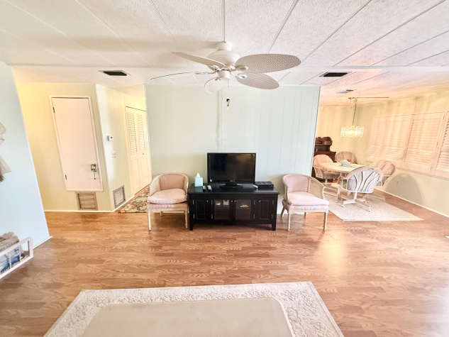 345 Golden Gate Dr., Largo, Florida 33770, 2 Bedrooms Bedrooms, ,2 BathroomsBathrooms,55-Plus Mobile Home,For Sale,Golden Gate Dr.,4598