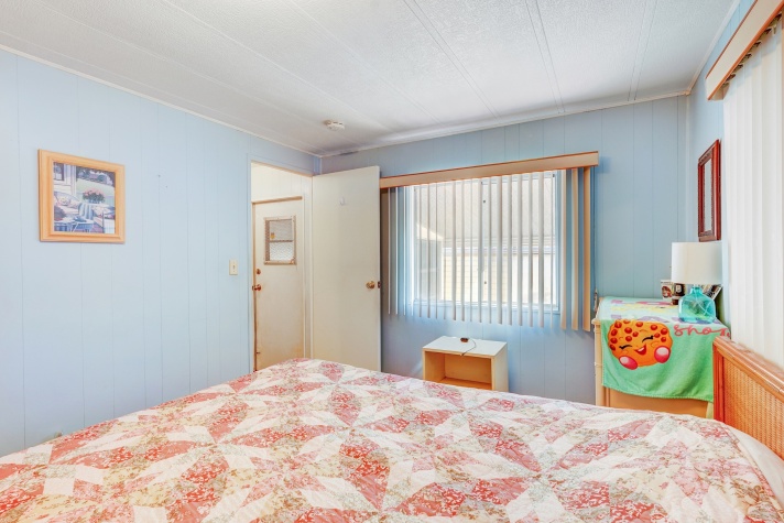 508 44th Avenue East, Lot C6, Bradenton, Florida 34203, 2 Bedrooms Bedrooms, ,1 BathroomBathrooms,55-Plus Mobile Home,For Sale,44th Avenue East, Lot C6,4599