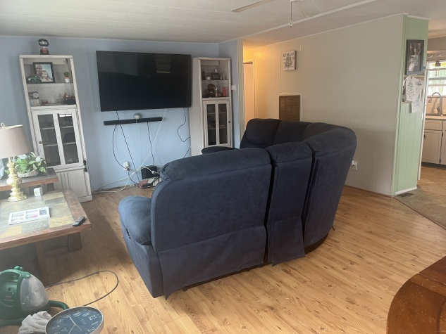 4300 Eastbay Drive, Lot 235, Clearwater, Florida 33764, 2 Bedrooms Bedrooms, ,1.5 BathroomsBathrooms,55-Plus Mobile Home,For Sale,Eastbay Drive, Lot 235,4600