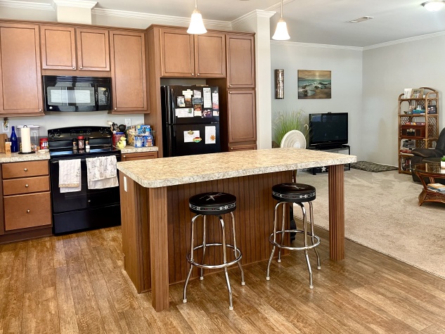 4119 Queens Way, Ellenton, Florida 34222, 3 Bedrooms Bedrooms, ,2 BathroomsBathrooms,55-Plus Mobile Home,For Sale,Queens Way,4604