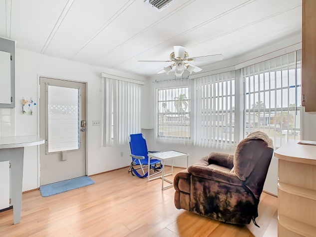 122 King Drive, Winter Haven, Florida 33884, 2 Bedrooms Bedrooms, ,2 BathroomsBathrooms,55-Plus Mobile Home,For Sale,King Drive,4606