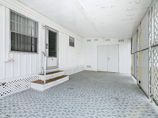 122 King Drive, Winter Haven, Florida 33884, 2 Bedrooms Bedrooms, ,2 BathroomsBathrooms,55-Plus Mobile Home,For Sale,King Drive,4606