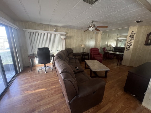 4211 Buena Vista Drive S, Ellenton, Florida 34222, 2 Bedrooms Bedrooms, ,2 BathroomsBathrooms,55-Plus Mobile Home,For Sale,Buena Vista Drive S,4608