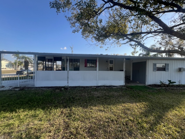 4211 Buena Vista Drive S, Ellenton, Florida 34222, 2 Bedrooms Bedrooms, ,2 BathroomsBathrooms,55-Plus Mobile Home,For Sale,Buena Vista Drive S,4608