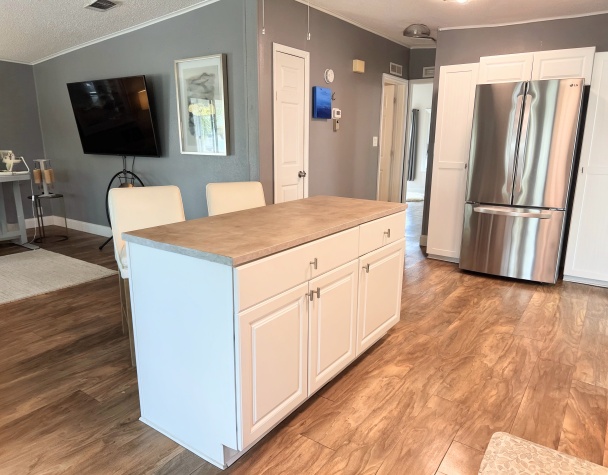 5721 Scarborough Lane, 34241, Florida 34241, 2 Bedrooms Bedrooms, ,2 BathroomsBathrooms,55-Plus Mobile Home,For Sale,Scarborough Lane,4609