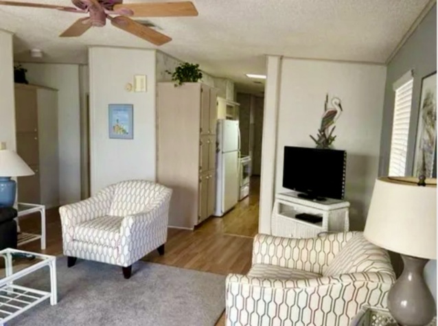 6806 Palmetto Grove, Ellenton, Florida 34222, 2 Bedrooms Bedrooms, ,2 BathroomsBathrooms,55-Plus Mobile Home,For Sale,Palmetto Grove,4614