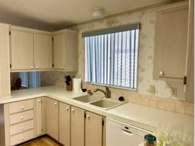 6806 Palmetto Grove, Ellenton, Florida 34222, 2 Bedrooms Bedrooms, ,2 BathroomsBathrooms,55-Plus Mobile Home,For Sale,Palmetto Grove,4614