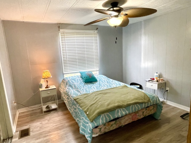 544 Montego Lane N, Ellenton, Florida 34222, 2 Bedrooms Bedrooms, ,2 BathroomsBathrooms,55-Plus Mobile Home,For Sale,Montego Lane N,4617