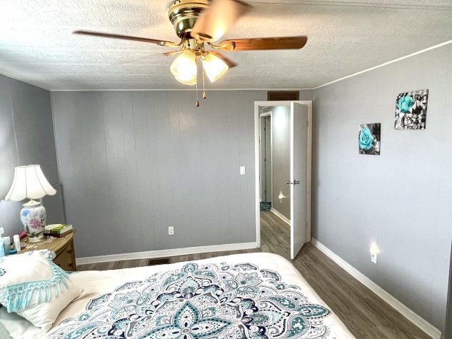 544 Montego Lane N, Ellenton, Florida 34222, 2 Bedrooms Bedrooms, ,2 BathroomsBathrooms,55-Plus Mobile Home,For Sale,Montego Lane N,4617