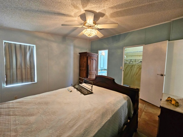 2625 88th St E, Palmetto, Florida 34221, 2 Bedrooms Bedrooms, ,2 BathroomsBathrooms,55-Plus Mobile Home,For Sale,88th St E,4618