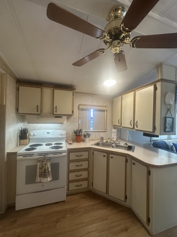 8225 Arevee Dr, Lot 1001, New Port Richey, Florida 34653, 1 Bedroom Bedrooms, ,1 BathroomBathrooms,55-Plus Mobile Home,For Sale,Arevee Dr, Lot 1001,4625