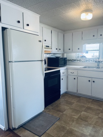 2550 State Route 580, Lot 446, Clearwater, Florida 33761, 2 Bedrooms Bedrooms, ,2 BathroomsBathrooms,55-Plus Mobile Home,For Sale,State Route 580, Lot 446,4628