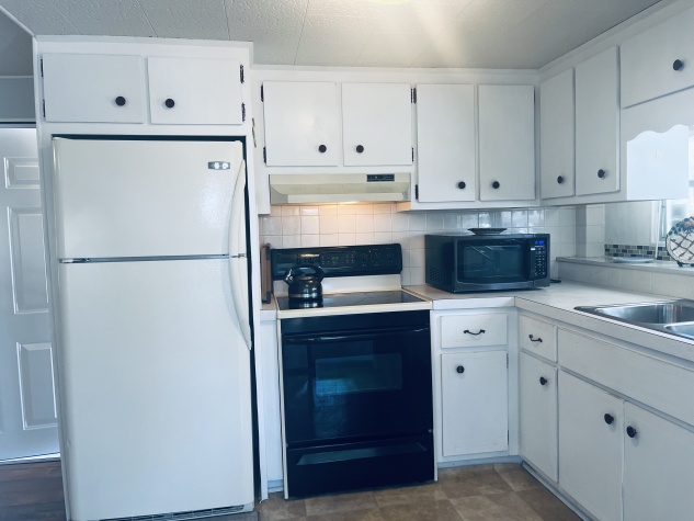 2550 State Route 580, Lot 446, Clearwater, Florida 33761, 2 Bedrooms Bedrooms, ,2 BathroomsBathrooms,55-Plus Mobile Home,For Sale,State Route 580, Lot 446,4628