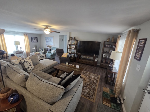 7834 Sunrunner Dr, New Port Richey, Florida 34653, 3 Bedrooms Bedrooms, ,2 BathroomsBathrooms,55-Plus Mobile Home,For Sale,Sunrunner Dr,4629