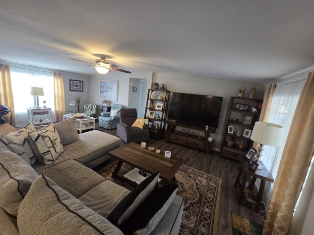 7834 Sunrunner Dr, New Port Richey, Florida 34653, 3 Bedrooms Bedrooms, ,2 BathroomsBathrooms,55-Plus Mobile Home,For Sale,Sunrunner Dr,4629