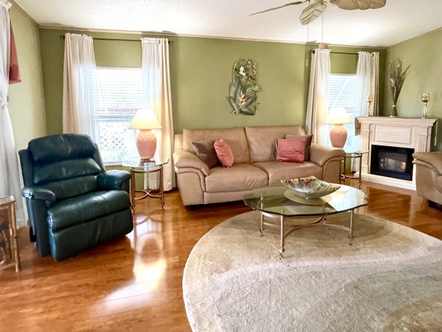 8616 26th Ave E, Palmetto, Florida 34221, 2 Bedrooms Bedrooms, ,2 BathroomsBathrooms,55-Plus Mobile Home,For Sale,26th Ave E,4630