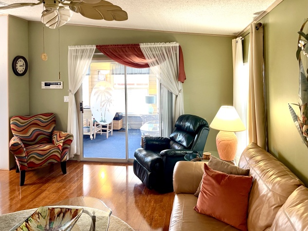 8616 26th Ave E, Palmetto, Florida 34221, 2 Bedrooms Bedrooms, ,2 BathroomsBathrooms,55-Plus Mobile Home,For Sale,26th Ave E,4630