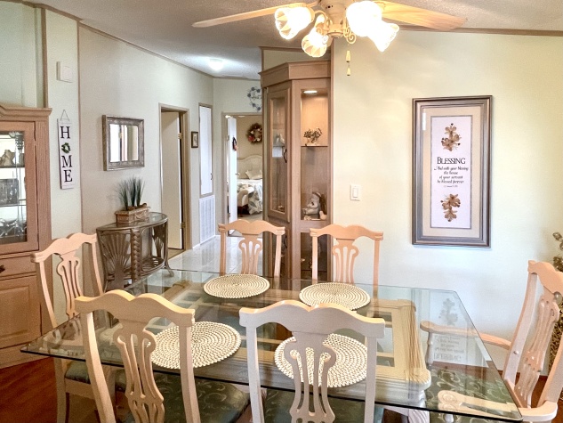 8616 26th Ave E, Palmetto, Florida 34221, 2 Bedrooms Bedrooms, ,2 BathroomsBathrooms,55-Plus Mobile Home,For Sale,26th Ave E,4630