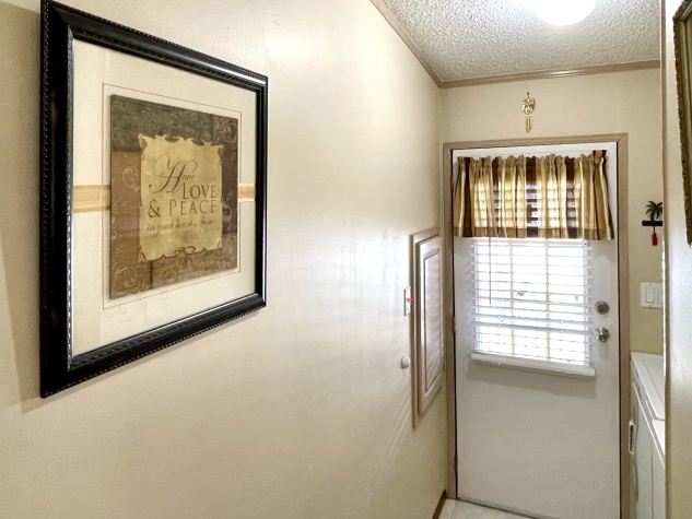 8616 26th Ave E, Palmetto, Florida 34221, 2 Bedrooms Bedrooms, ,2 BathroomsBathrooms,55-Plus Mobile Home,For Sale,26th Ave E,4630