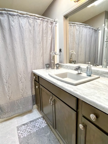 8616 26th Ave E, Palmetto, Florida 34221, 2 Bedrooms Bedrooms, ,2 BathroomsBathrooms,55-Plus Mobile Home,For Sale,26th Ave E,4630