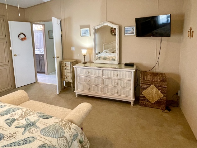 8616 26th Ave E, Palmetto, Florida 34221, 2 Bedrooms Bedrooms, ,2 BathroomsBathrooms,55-Plus Mobile Home,For Sale,26th Ave E,4630