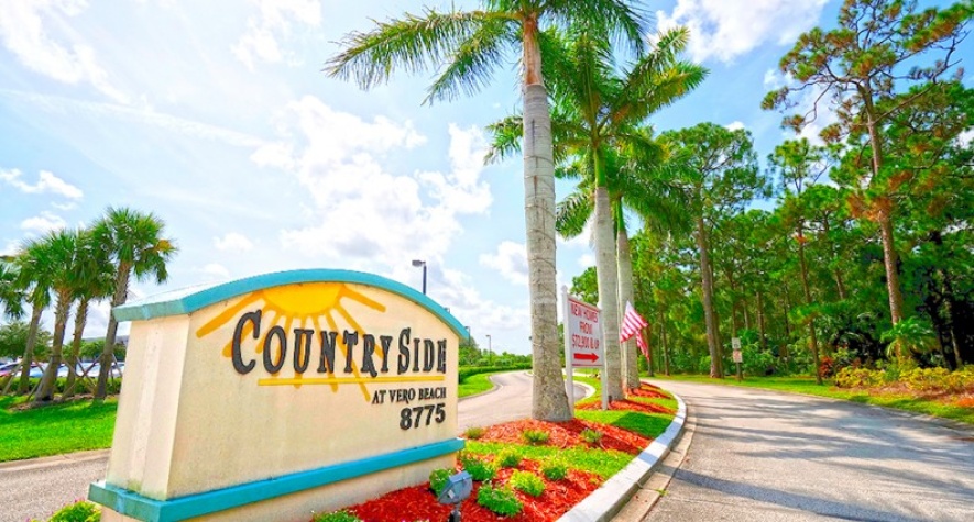 8775 20th Street, Lot 564, Vero Beach, Florida 32996, 2 Bedrooms Bedrooms, ,2 BathroomsBathrooms,55-Plus Mobile Home,For Sale,20th Street, Lot 564,4631