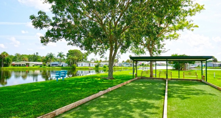 8775 20th Street, Lot 564, Vero Beach, Florida 32996, 2 Bedrooms Bedrooms, ,2 BathroomsBathrooms,55-Plus Mobile Home,For Sale,20th Street, Lot 564,4631