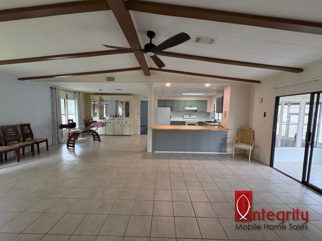 8775 20th Street, Lot 564, Vero Beach, Florida 32996, 2 Bedrooms Bedrooms, ,2 BathroomsBathrooms,55-Plus Mobile Home,For Sale,20th Street, Lot 564,4631