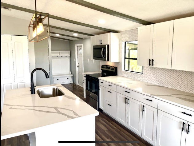 4212 Long Lake Way, Ellenton, Florida 34222, 2 Bedrooms Bedrooms, ,2 BathroomsBathrooms,55-Plus Mobile Home,For Sale,Long Lake Way,4645