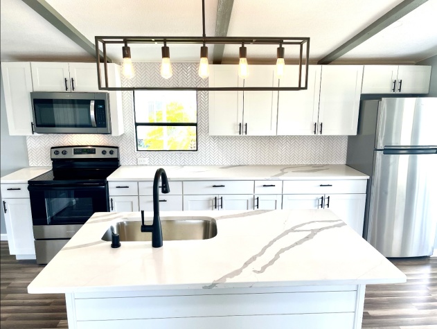 4212 Long Lake Way, Ellenton, Florida 34222, 2 Bedrooms Bedrooms, ,2 BathroomsBathrooms,55-Plus Mobile Home,For Sale,Long Lake Way,4645