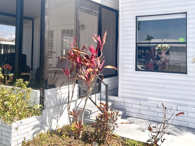 4212 Long Lake Way, Ellenton, Florida 34222, 2 Bedrooms Bedrooms, ,2 BathroomsBathrooms,55-Plus Mobile Home,For Sale,Long Lake Way,4645