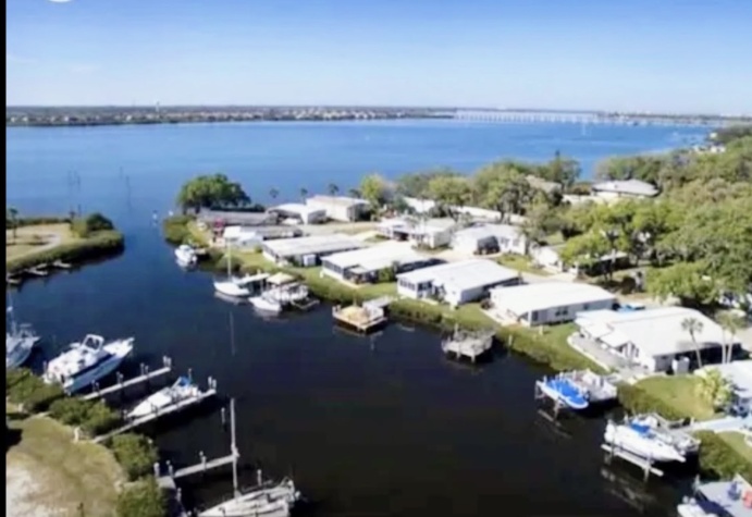 4212 Long Lake Way, Ellenton, Florida 34222, 2 Bedrooms Bedrooms, ,2 BathroomsBathrooms,55-Plus Mobile Home,For Sale,Long Lake Way,4645