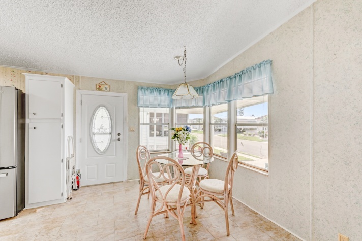 2616 88th St E, Palmetto, Florida 34221, 2 Bedrooms Bedrooms, ,2 BathroomsBathrooms,55-Plus Mobile Home,For Sale,88th St E,4648