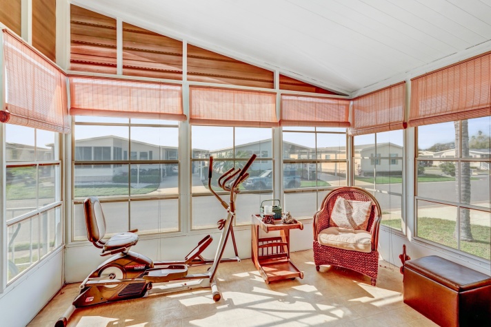 2616 88th St E, Palmetto, Florida 34221, 2 Bedrooms Bedrooms, ,2 BathroomsBathrooms,55-Plus Mobile Home,For Sale,88th St E,4648