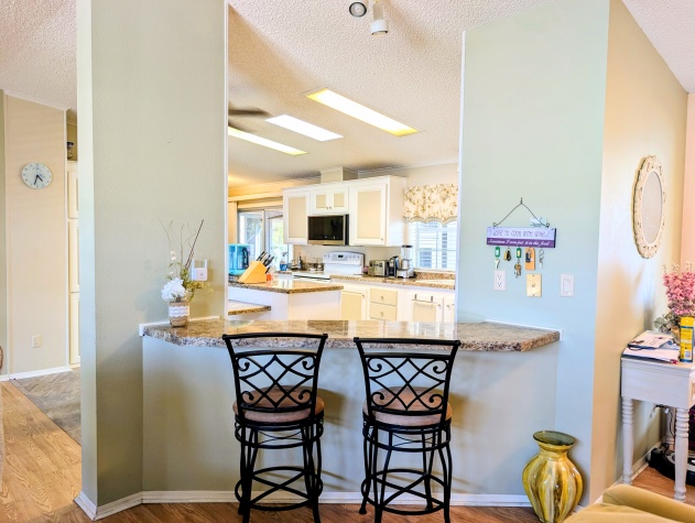 114 Sunflower Dr, Ellenton, Florida 34219, 3 Bedrooms Bedrooms, ,2 BathroomsBathrooms,55-Plus Mobile Home,For Sale,Sunflower Dr,4649