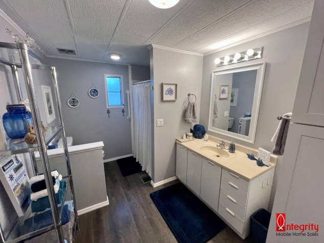 4011 Countryside Dr, Ellenton, Florida 34222, 2 Bedrooms Bedrooms, ,2 BathroomsBathrooms,55-Plus Mobile Home,For Sale,Countryside Dr,4650